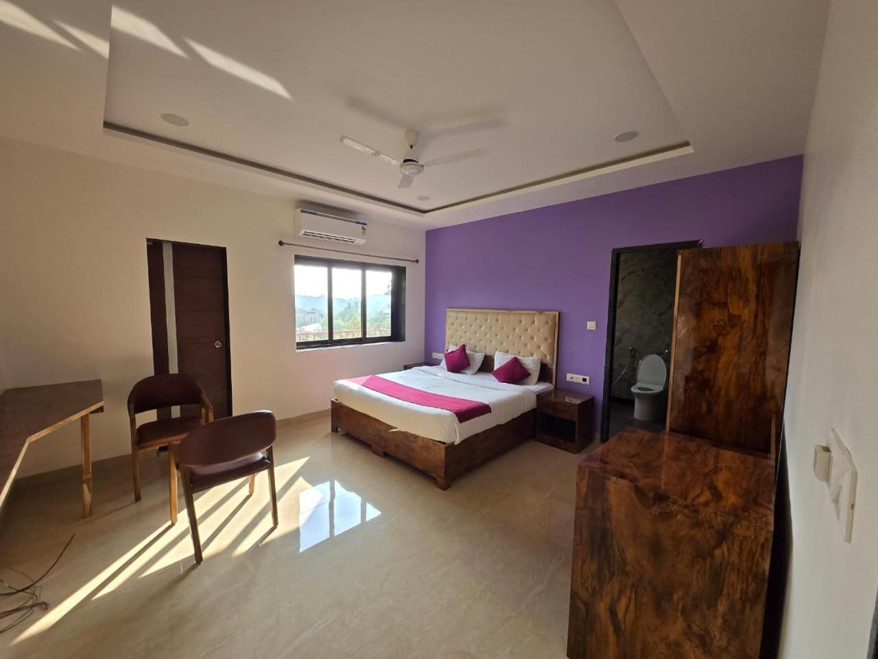 Hill View Hotel By Bil Lonavala Buitenkant foto