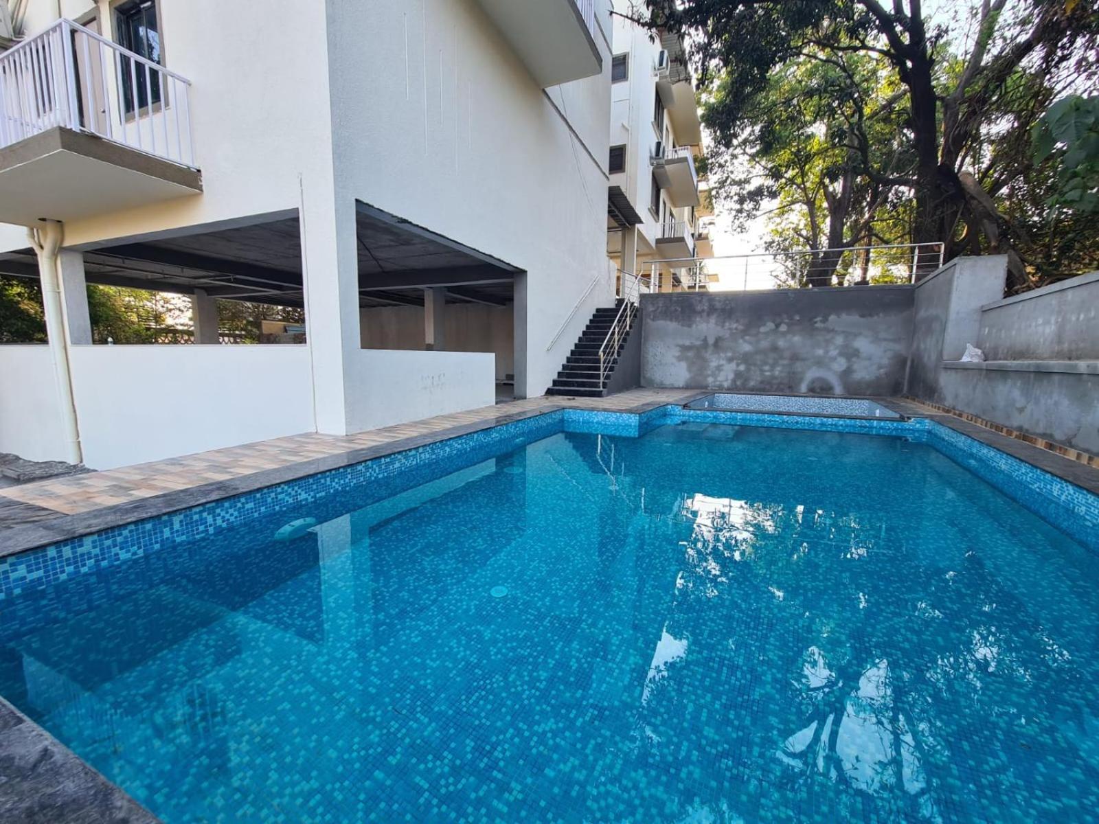 Hill View Hotel By Bil Lonavala Buitenkant foto
