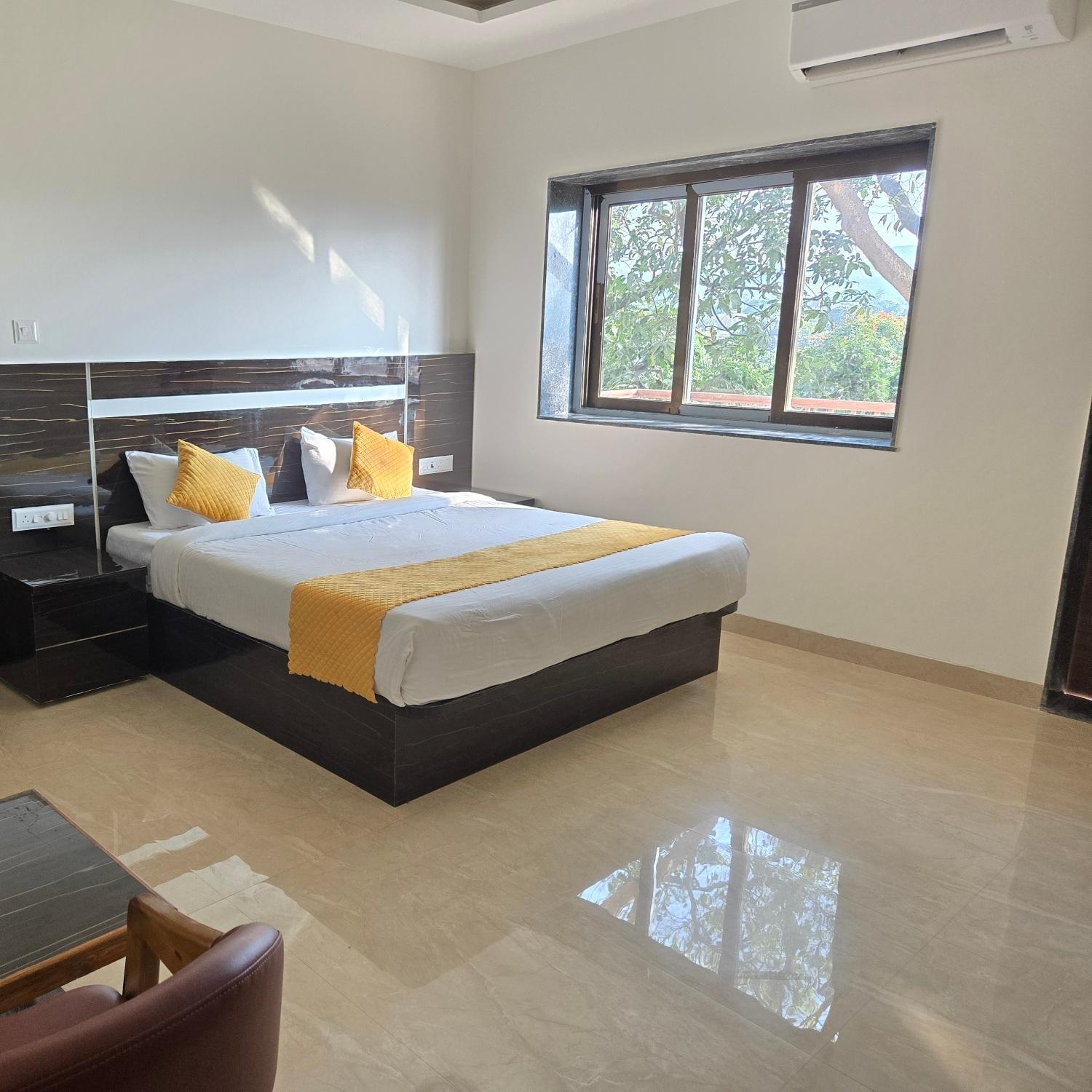 Hill View Hotel By Bil Lonavala Buitenkant foto