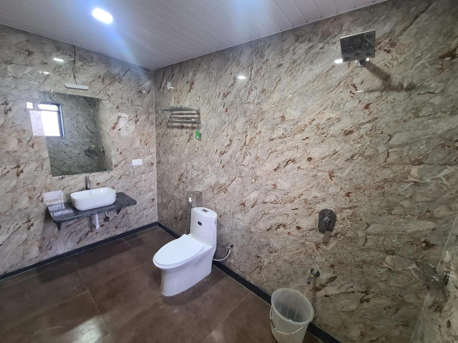 Hill View Hotel By Bil Lonavala Buitenkant foto