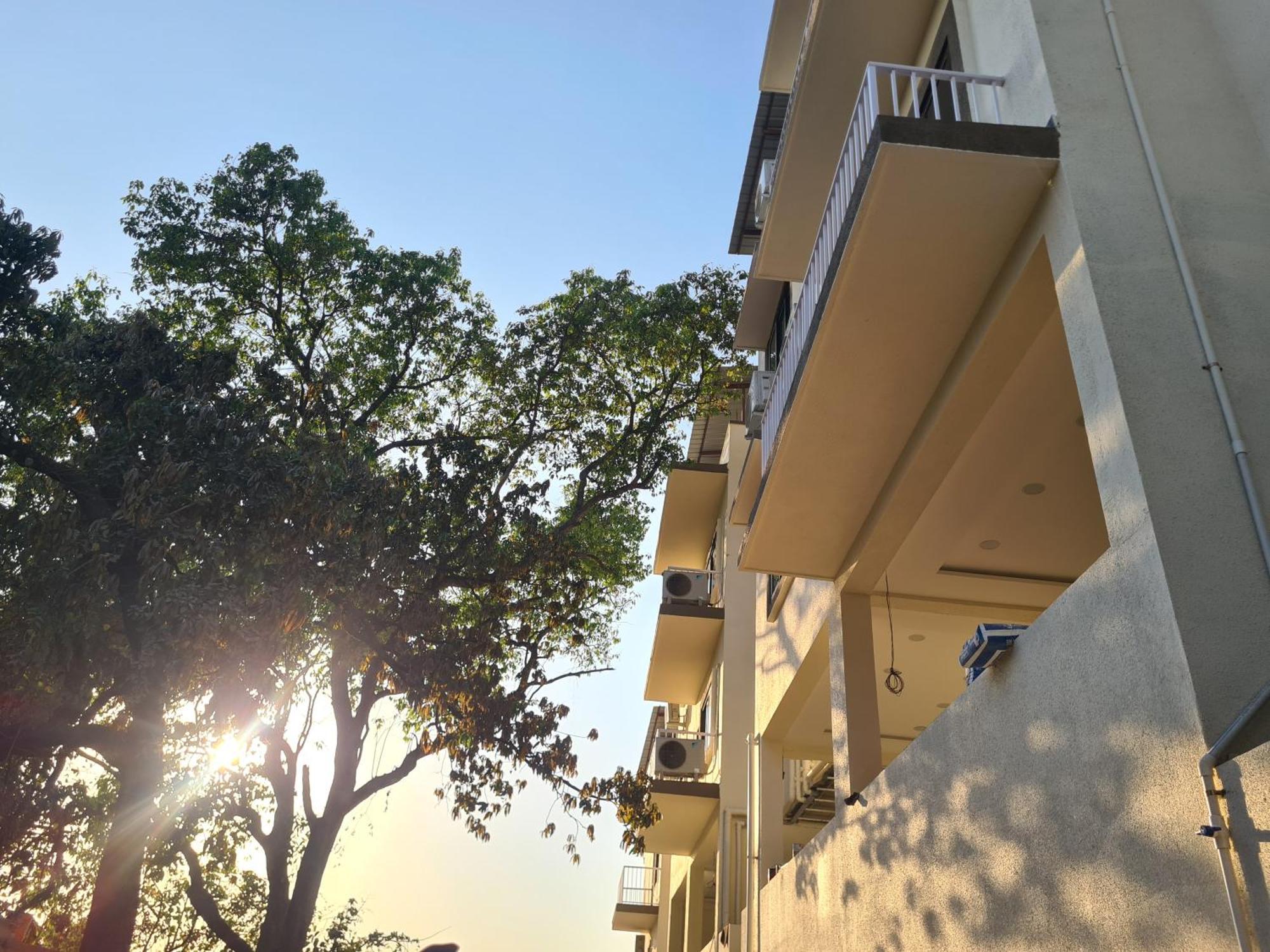 Hill View Hotel By Bil Lonavala Buitenkant foto