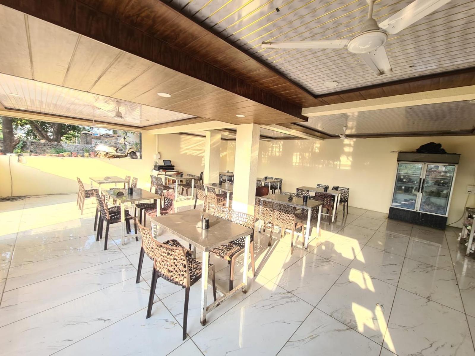 Hill View Hotel By Bil Lonavala Buitenkant foto